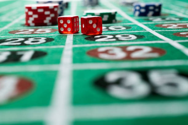 Dice Game prediction types displayed with payout ratios and winning probability percentages